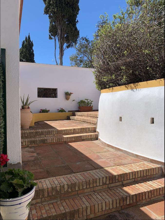 Encantador Apartamento-Centrico-Con Amplio Jardin Torremolinos Exteriör bild