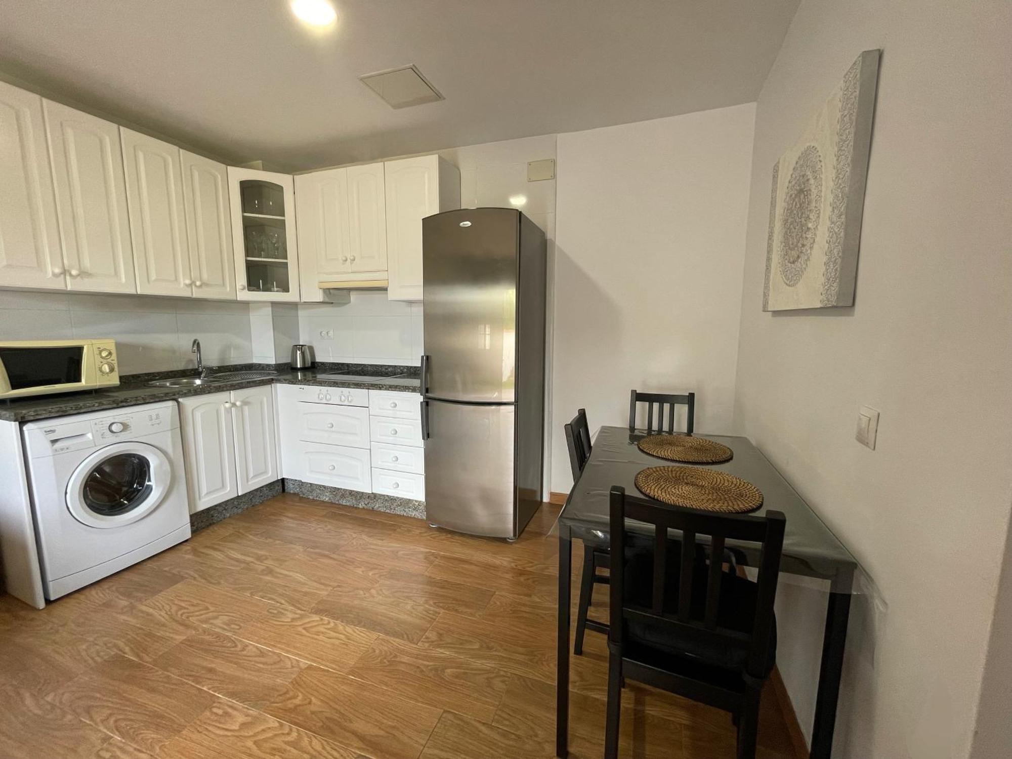 Encantador Apartamento-Centrico-Con Amplio Jardin Torremolinos Exteriör bild